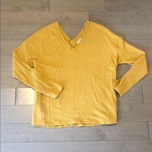 Off-shoulder Thermal cozy waffle v-neck sweater
